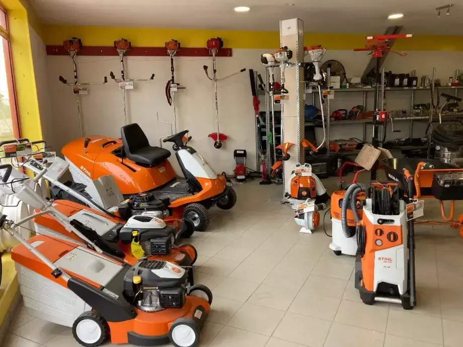Vente et entretien de matériel de motoculture